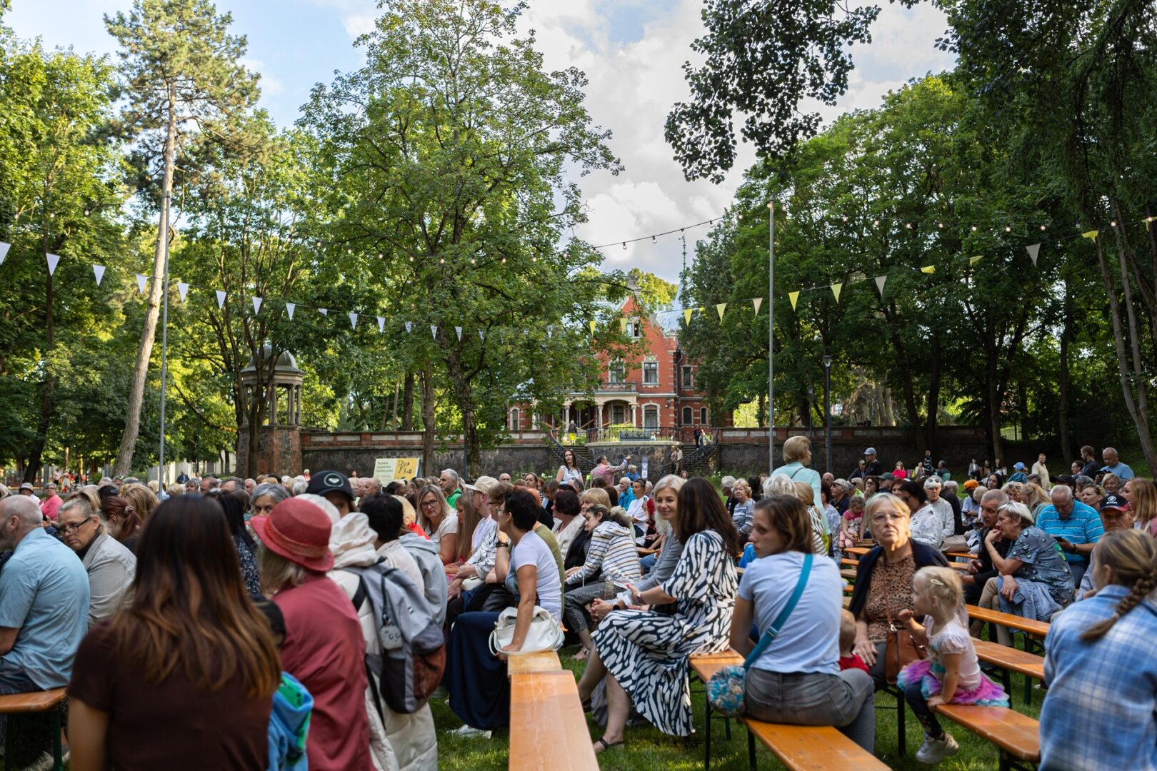 Koncerta apmeklētāji.