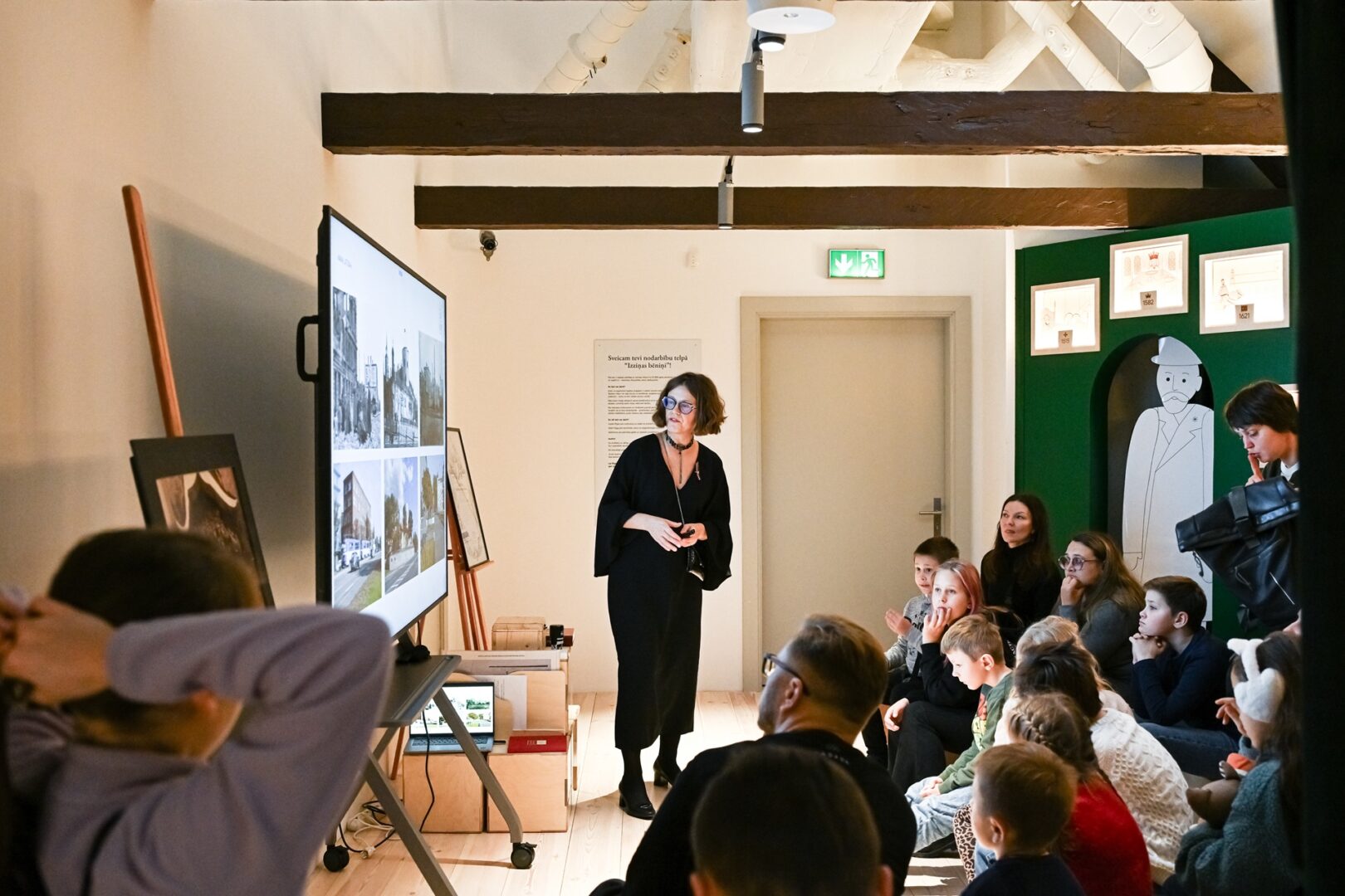 Skats 18. novembra norisēs muzejā.