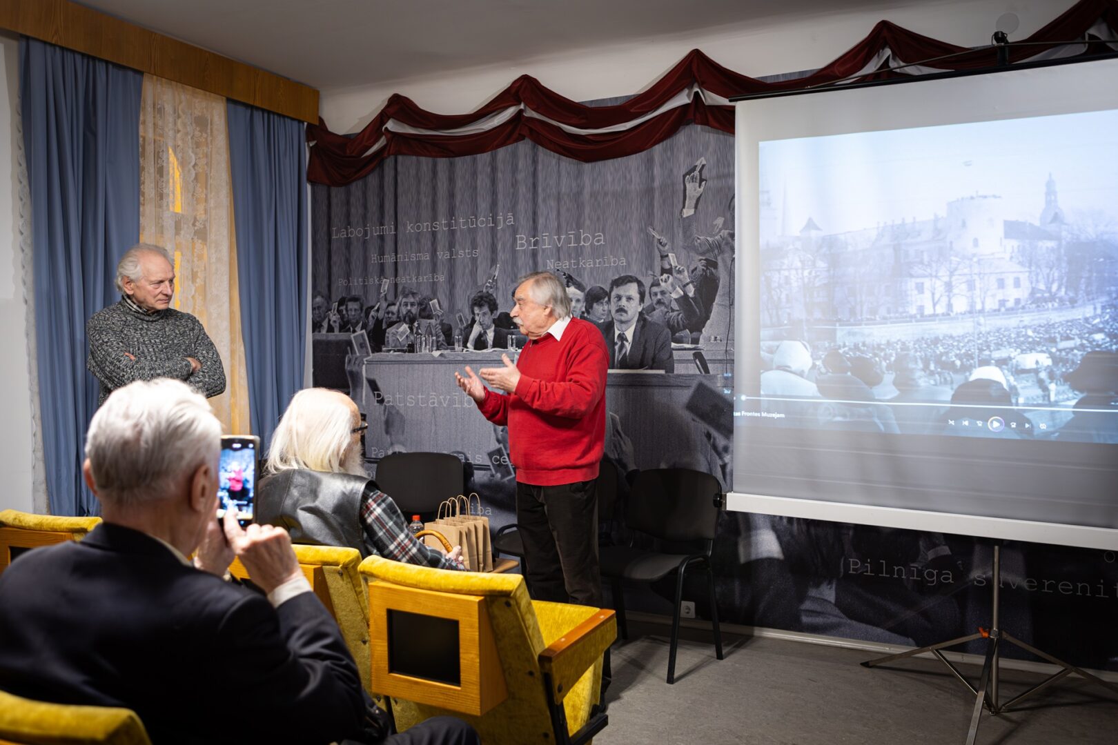 Skats Tautas frontes muzeja pasākumā.