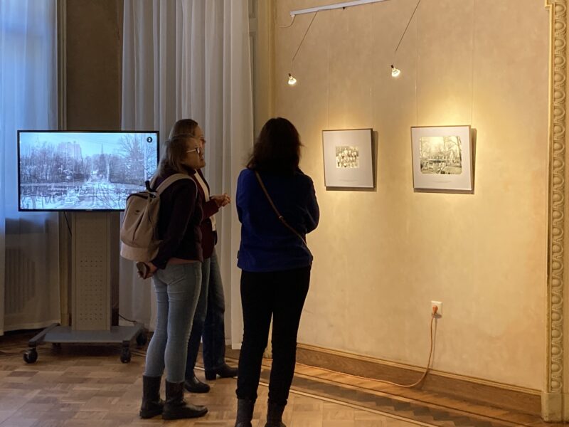 Guided tour of the exhibition (in Latvian)