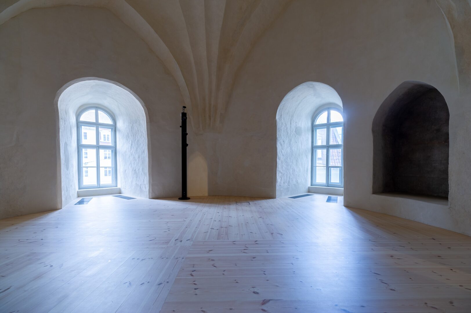 Koncerts “Sarunas salonā. Mūzika divām traversflautām”