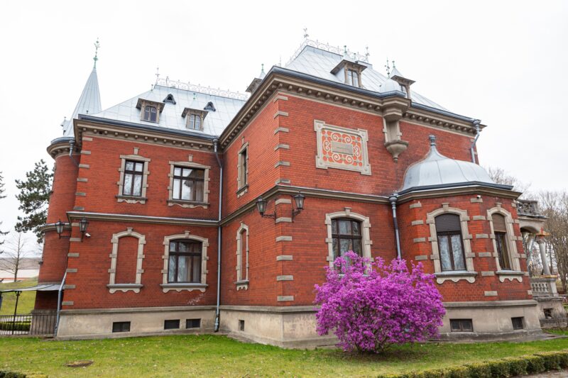 Lielā talka Dauderu dārzā